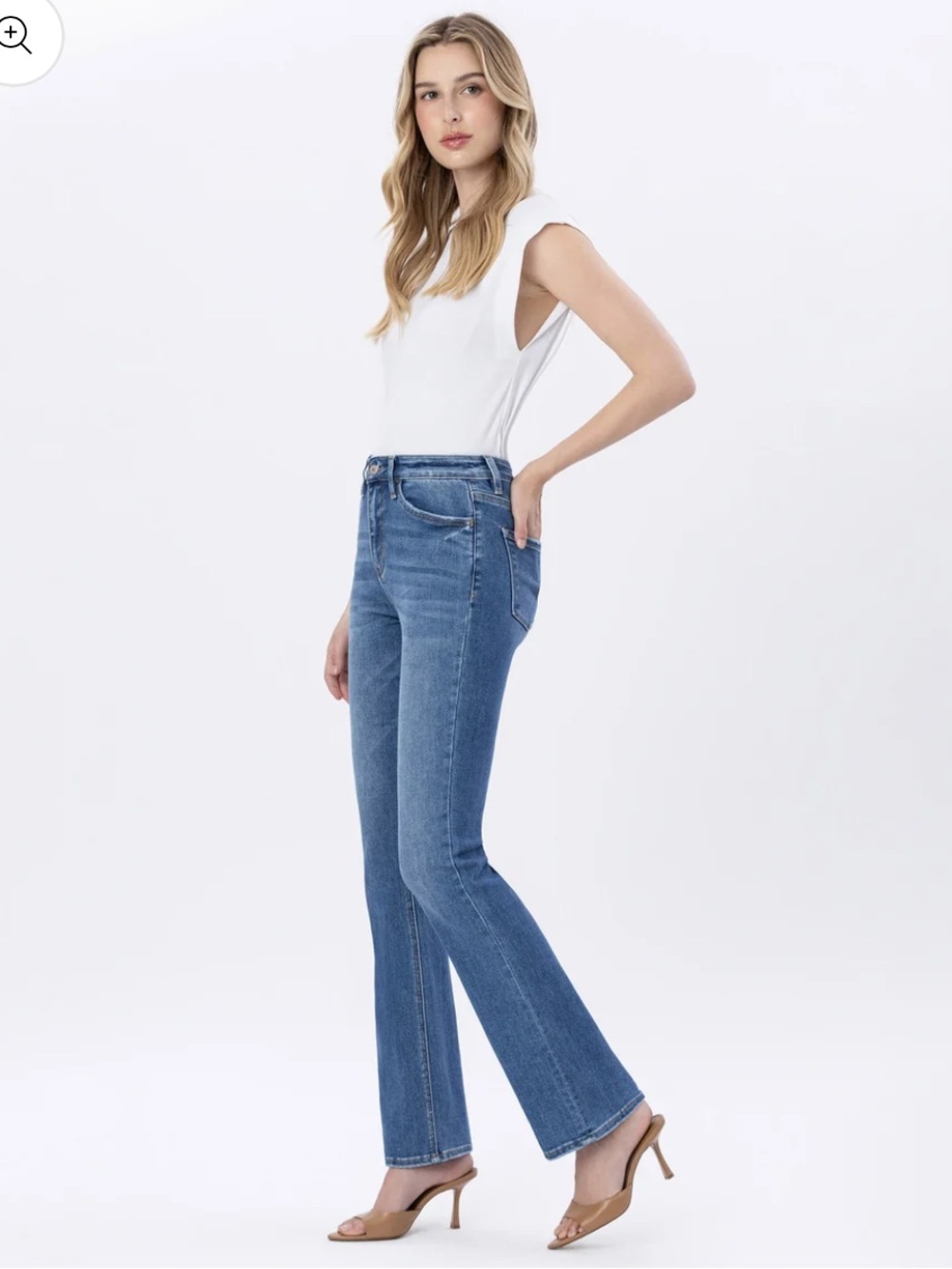 Vervet by Flying Monkey Size 29 High Rise Flare Jeans Distressed Hem